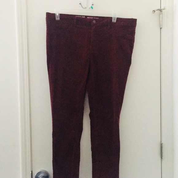 Mossimo Supply Co. Pants - Maroon corduroy pants sway Mossimo Supply Co. Pants - Maroon corduroy pants sway
